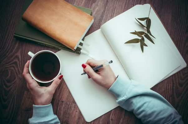 8 Hal yang Harus Diperhatikan Saat Menulis Artikel Kreatif 1